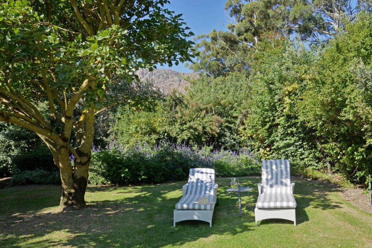 Farm Lorraine Lake Cottage, Loft Cottage And Garden Cottage Franschhoek Bagian luar foto